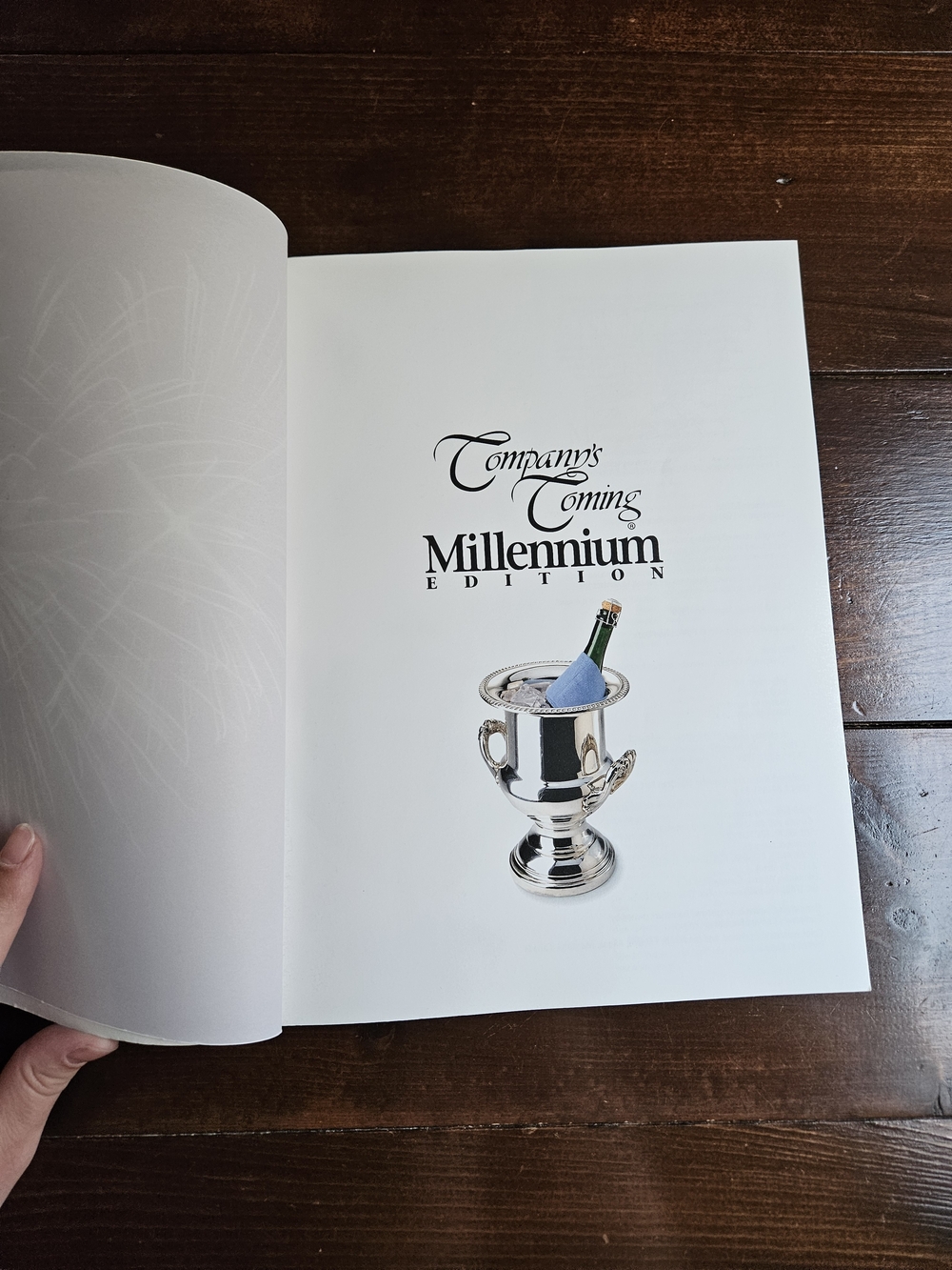 Company's Coming Limited Millennium Edition‎ by Jean Pare Paperback - Picture 2 of 10